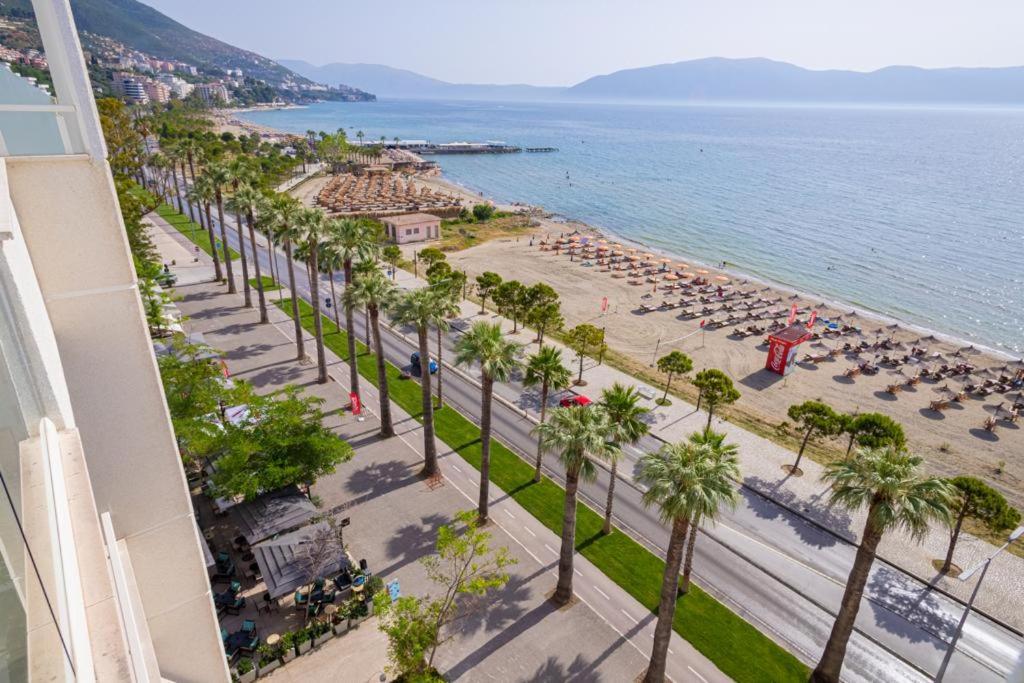 Готель Grand Mirage Вльора Екстер'єр фото